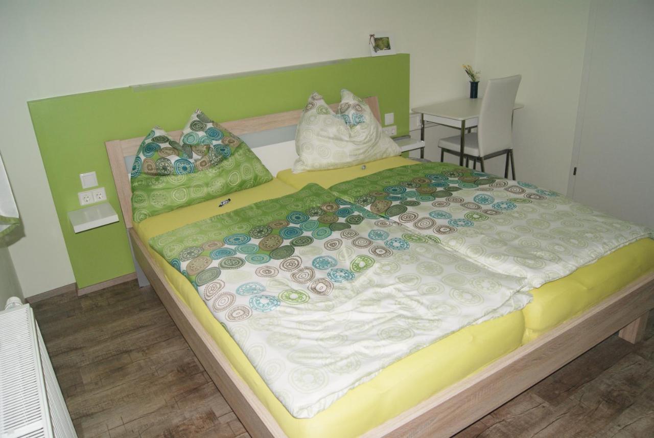 Privatzimmer Mitterbacher Фонсдорф Экстерьер фото